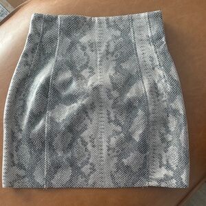 Zara Black and Gray Textured Mini Skirt